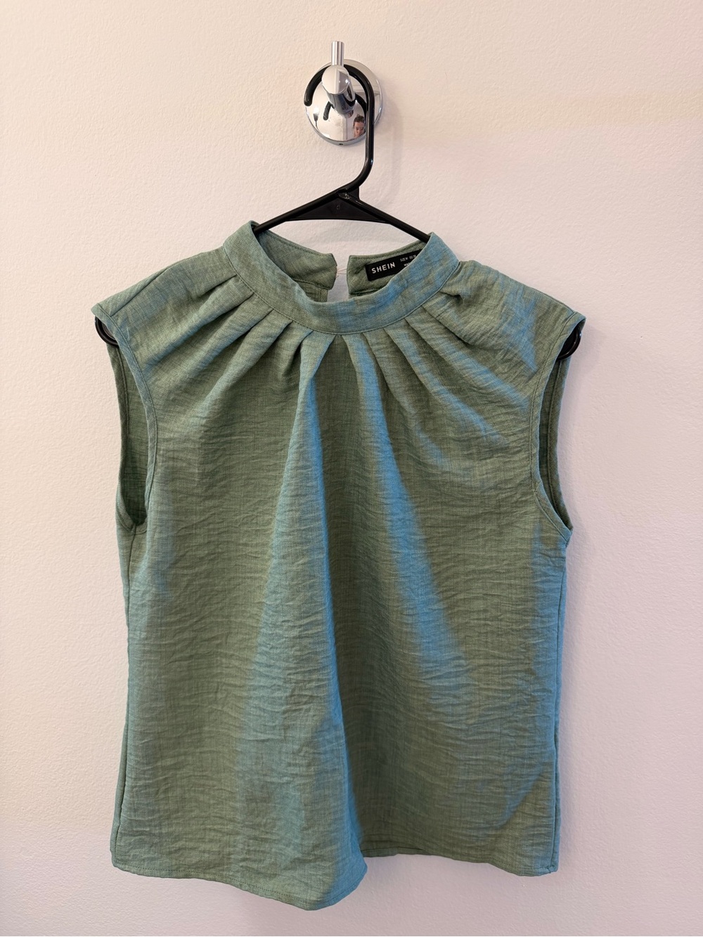 SHEIN Sage Green Pleated Mock Neck Sleeveless Top & Shorts Set